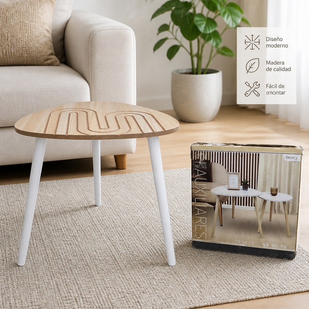 2 moderne Beistelltische mit geschnitzter Holzplatte
