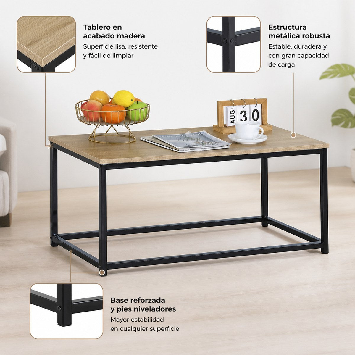 Couchtisch mit Metallrahmen im modernen Industrial-Stil