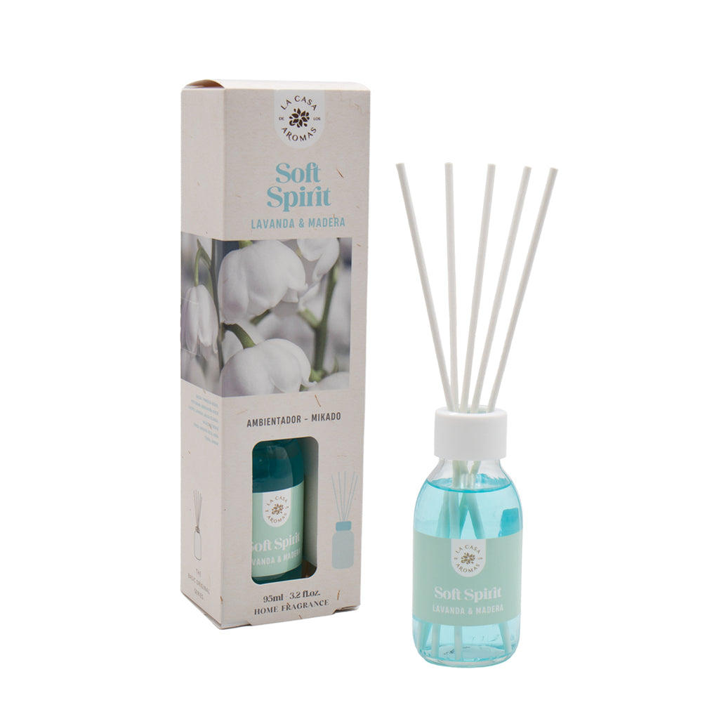 La Casa de los Aromas Soft Spirit Lavender & Wood Reed Diffuser, 95ml product images and lifestyle scenes