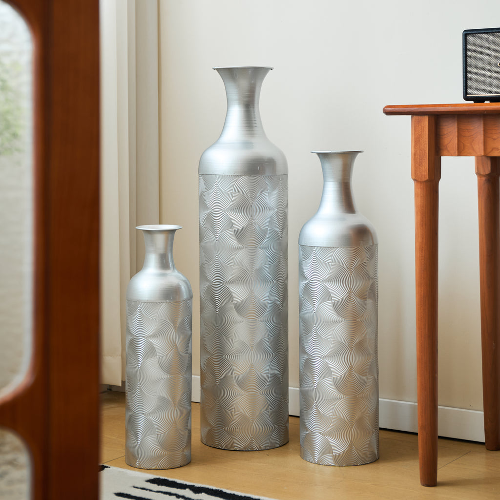Set de 3 Vasos de Piso con Estampado de Olas, Color Plata (50/66/83 cm) - Grandes Vasos Decorativos de Metal como Cubiertos para Plantas, Decoración para Salón y Pasillo en Estilo Moderno