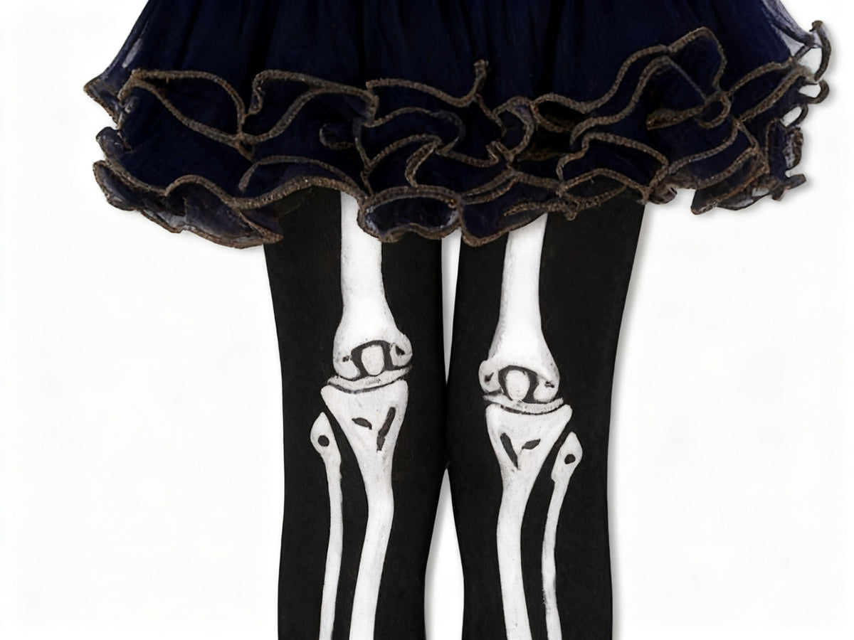 Medias negras con huesos para Halloween