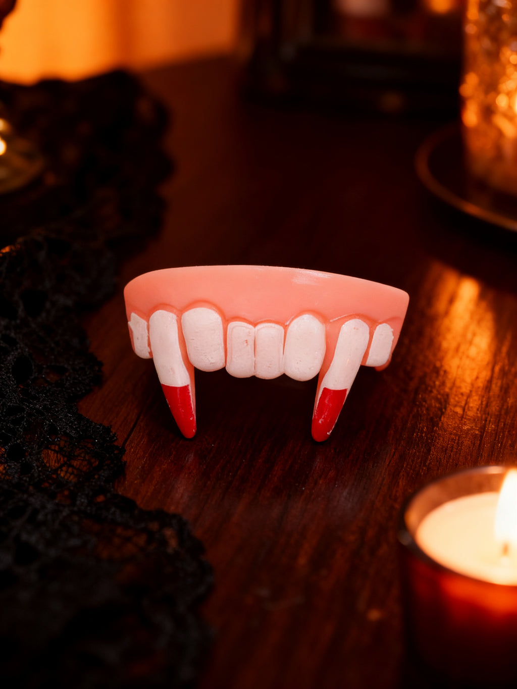 DIENTES SANGRIENTOS FALSOS 1PC