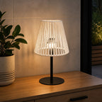 Moderne Designer-Tischlampe | Schwarzer Sockel und Weißer Schirm | Warmes Licht | Wohnzimmer
