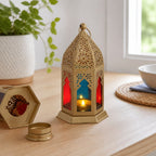 Dekorative Laterne Mehrfarbig | Gold-Finish | Rot- und Blauglas | Haus & Garten