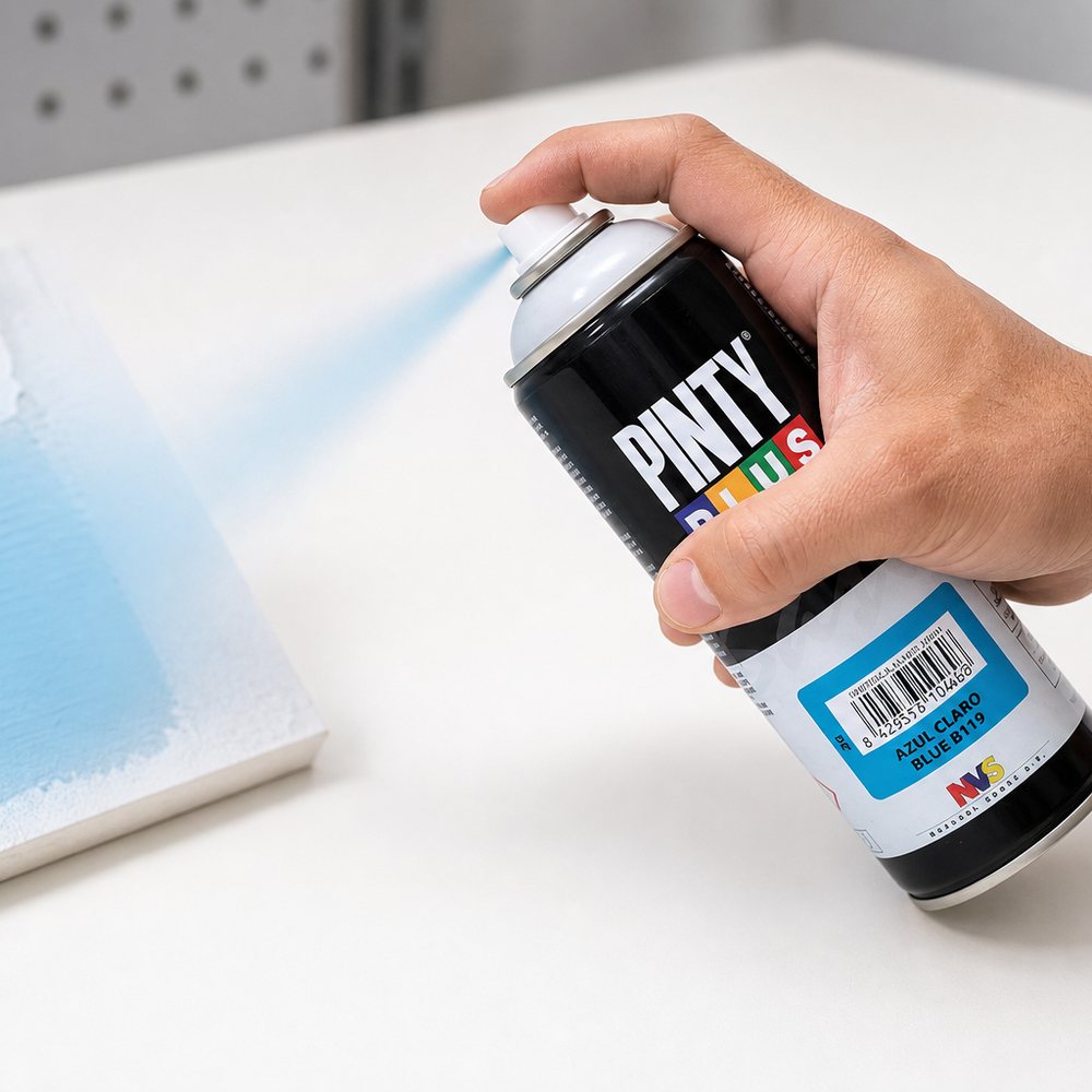 Light Blue Pinty Plus Spray Paint